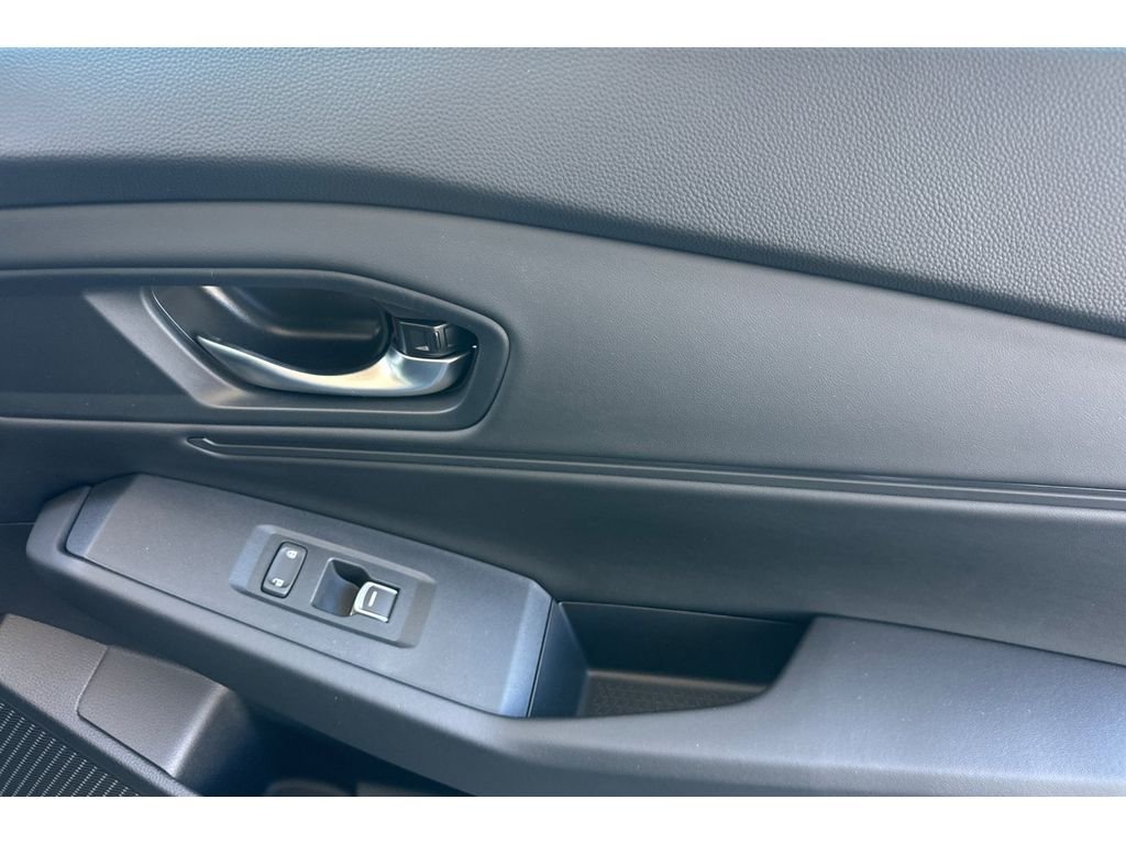 New 2026 Urban Gray Pearl Honda SE image 19