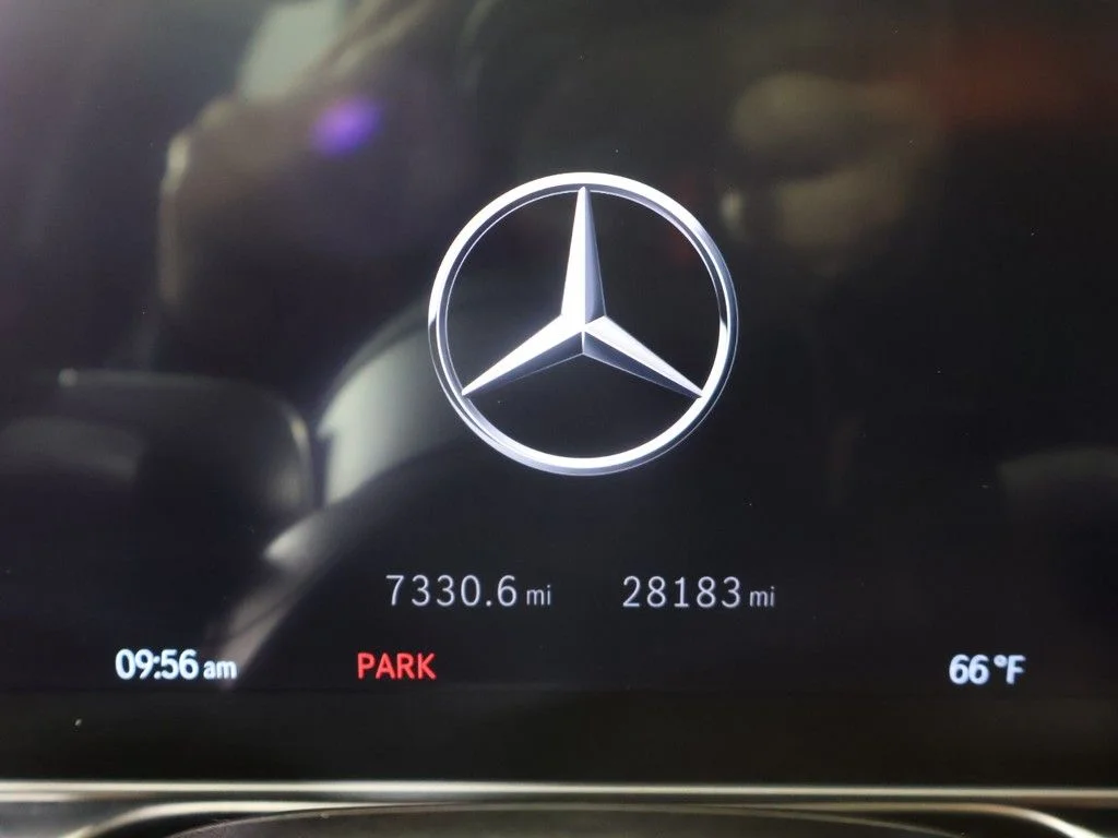 Used 2023 White Mercedes-Benz S 500 image 47