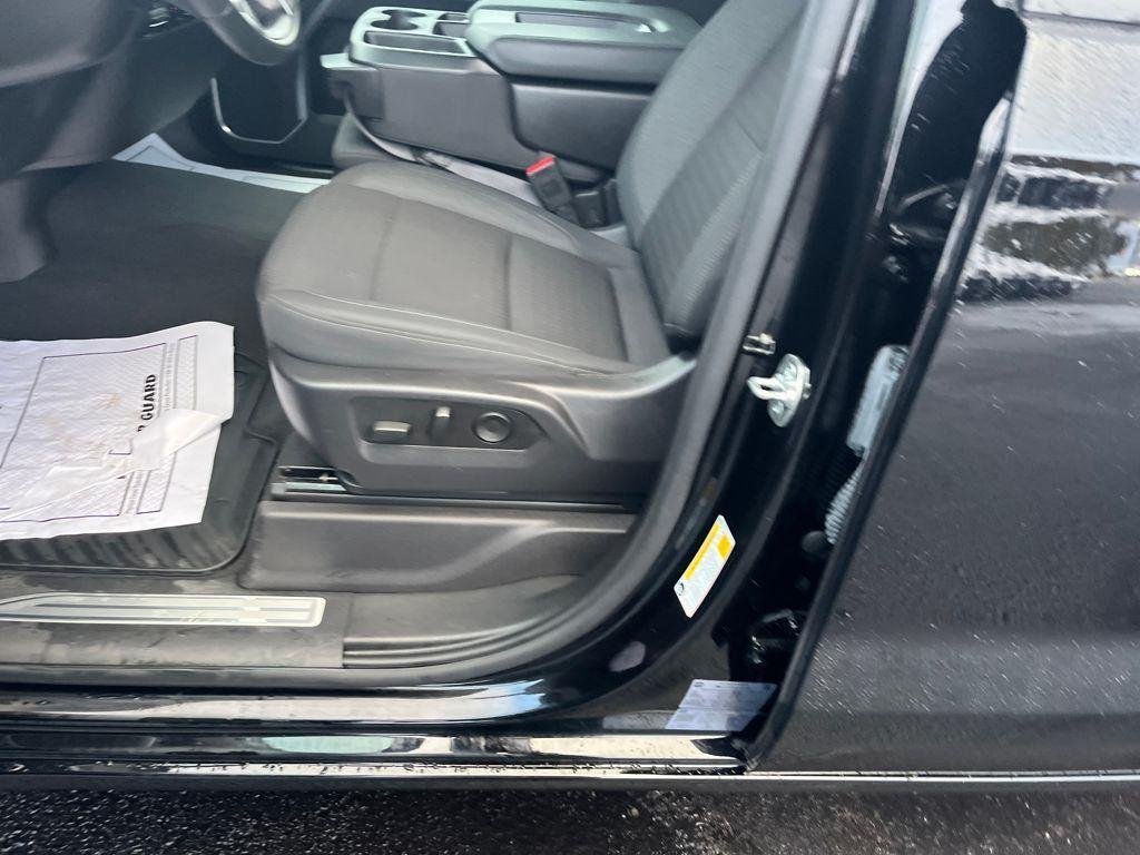 2025 Chevrolet Silverado 1500 RST - Photo 20