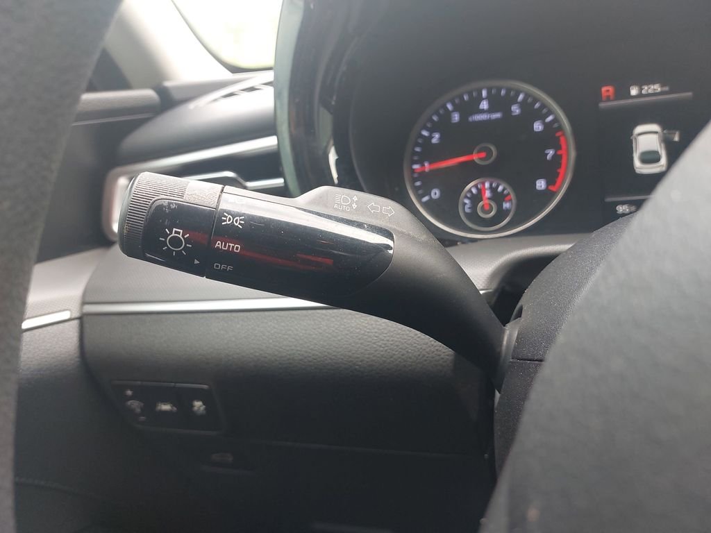 Used 2022 Gray Kia LXS image 24