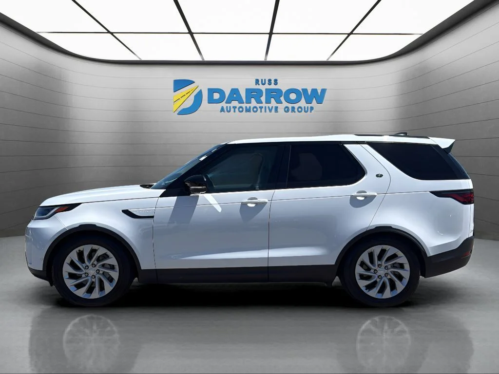 Used 2024  Land Rover S image 2