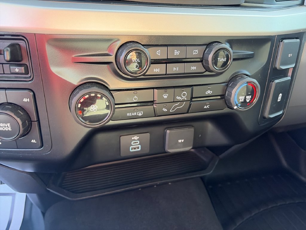 Used 2024 White Ford XL image 18