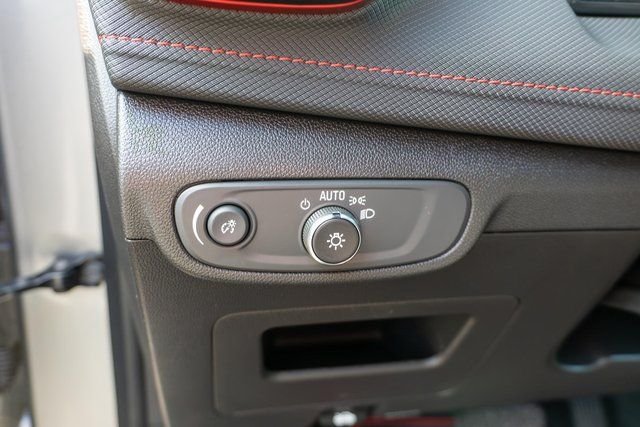 Used 2025 Gray Chevrolet RS image 21