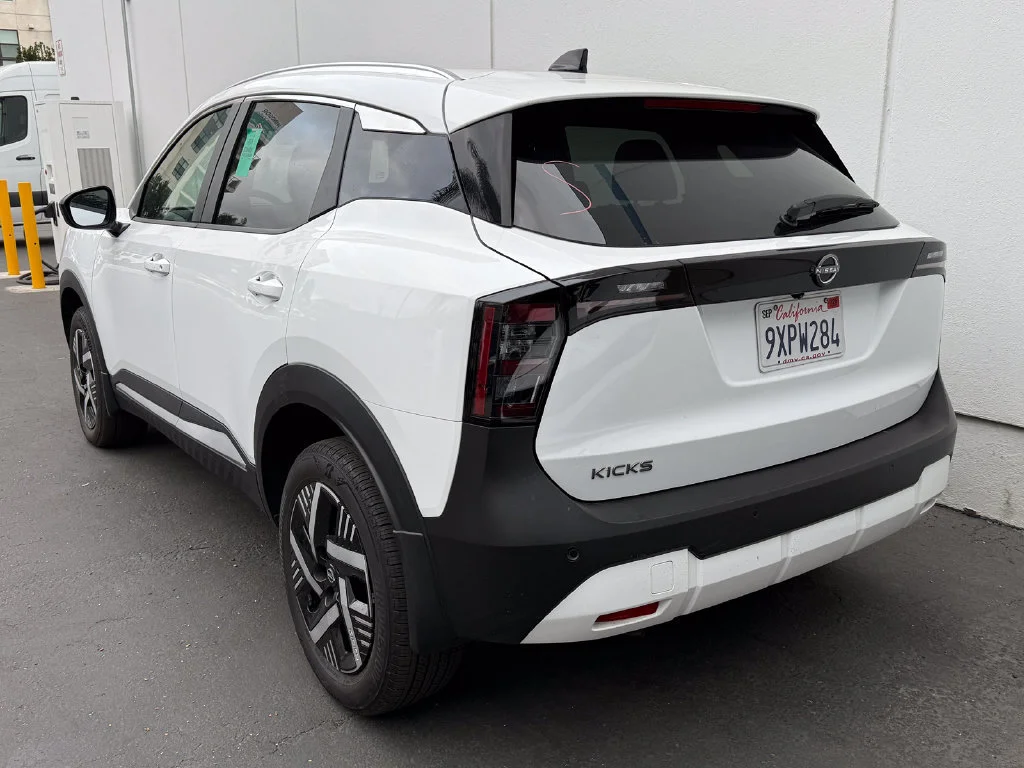 Used 2026 White Nissan SV image 23