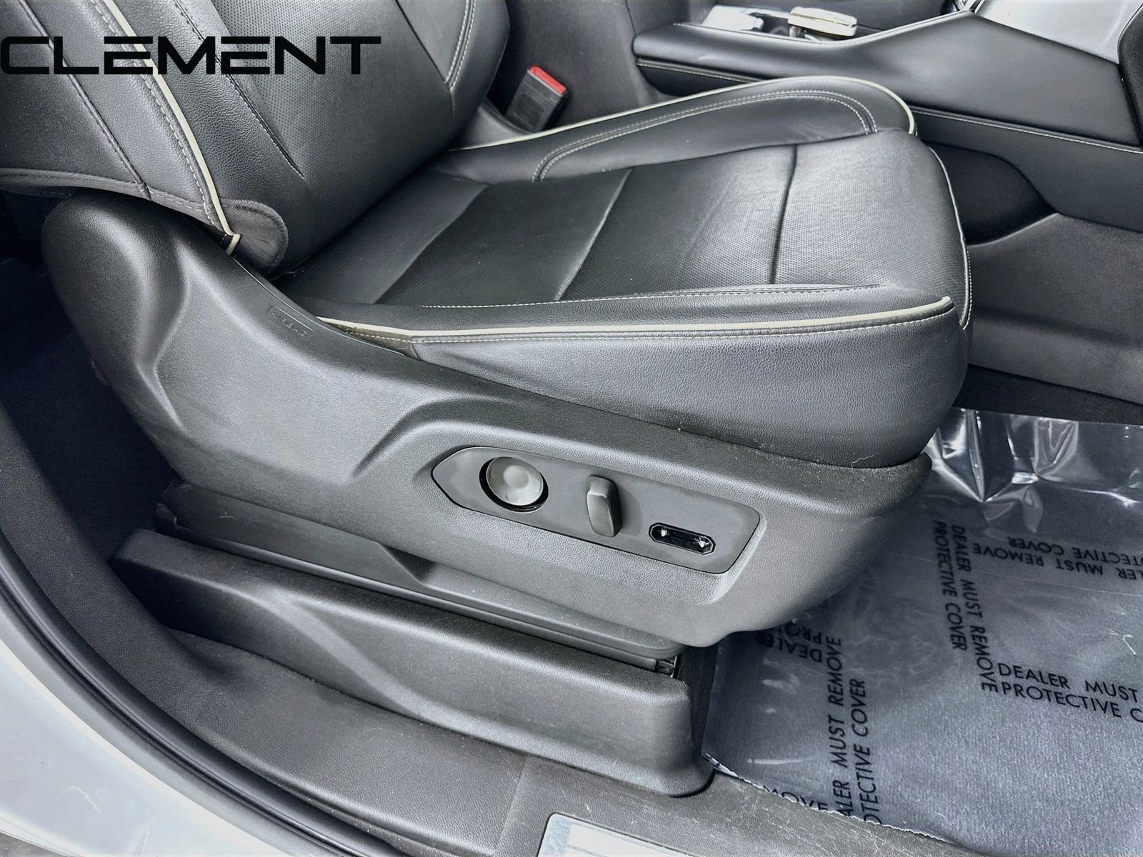 2021 Chevrolet Suburban Premier - Photo 36