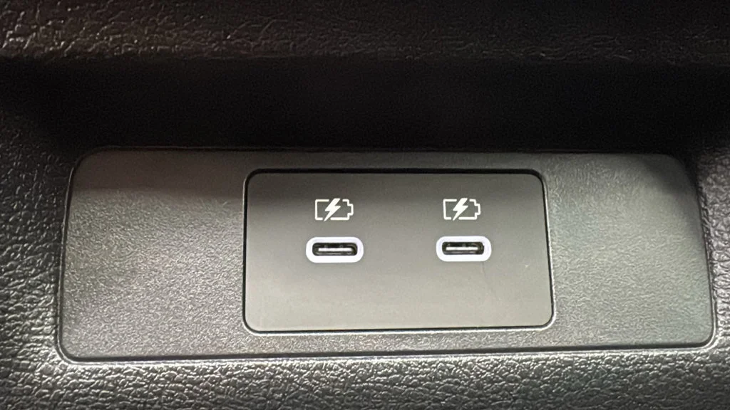 Used 2025 Gray Nissan SL image 16
