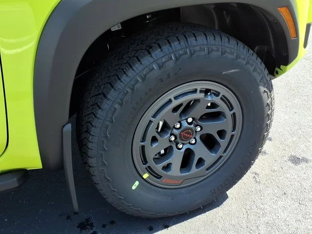New 2026 Citrus Strike Nissan Crew Cab PRO-4X® image 17