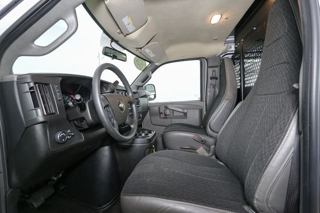 Used 2024 White Chevrolet Work Van image 29