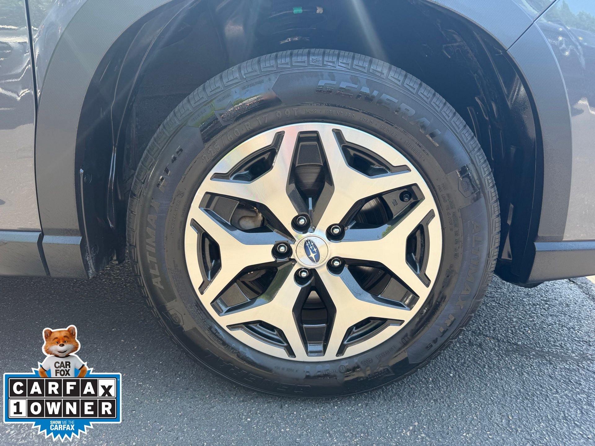 Used 2024 Gray Subaru Premium image 30