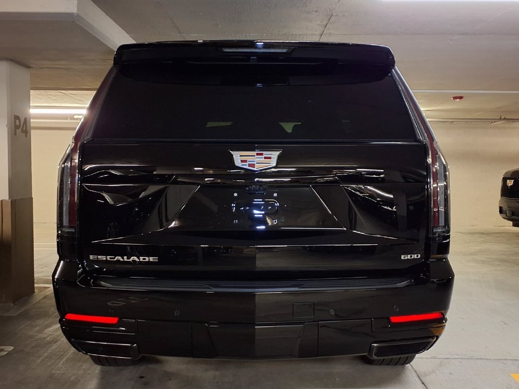 2026 Cadillac Escalade Sport - Photo 9