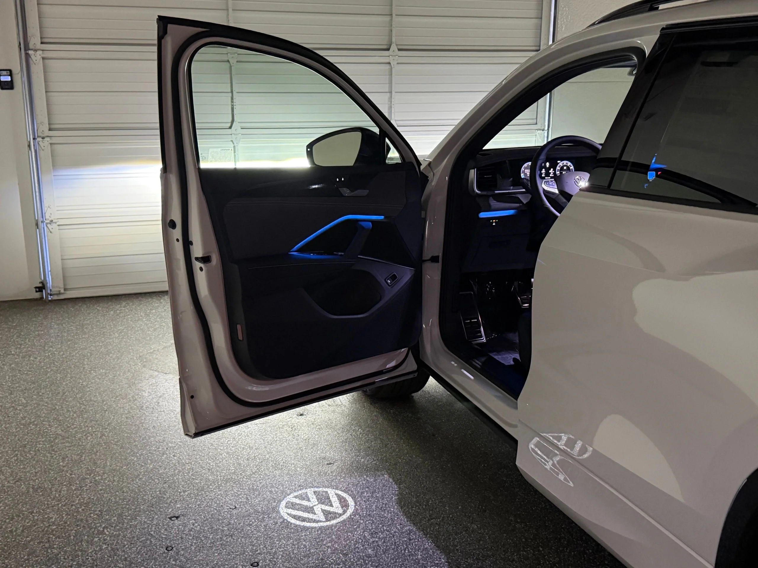 New 2026 White Volkswagen SE R-Line Black image 49