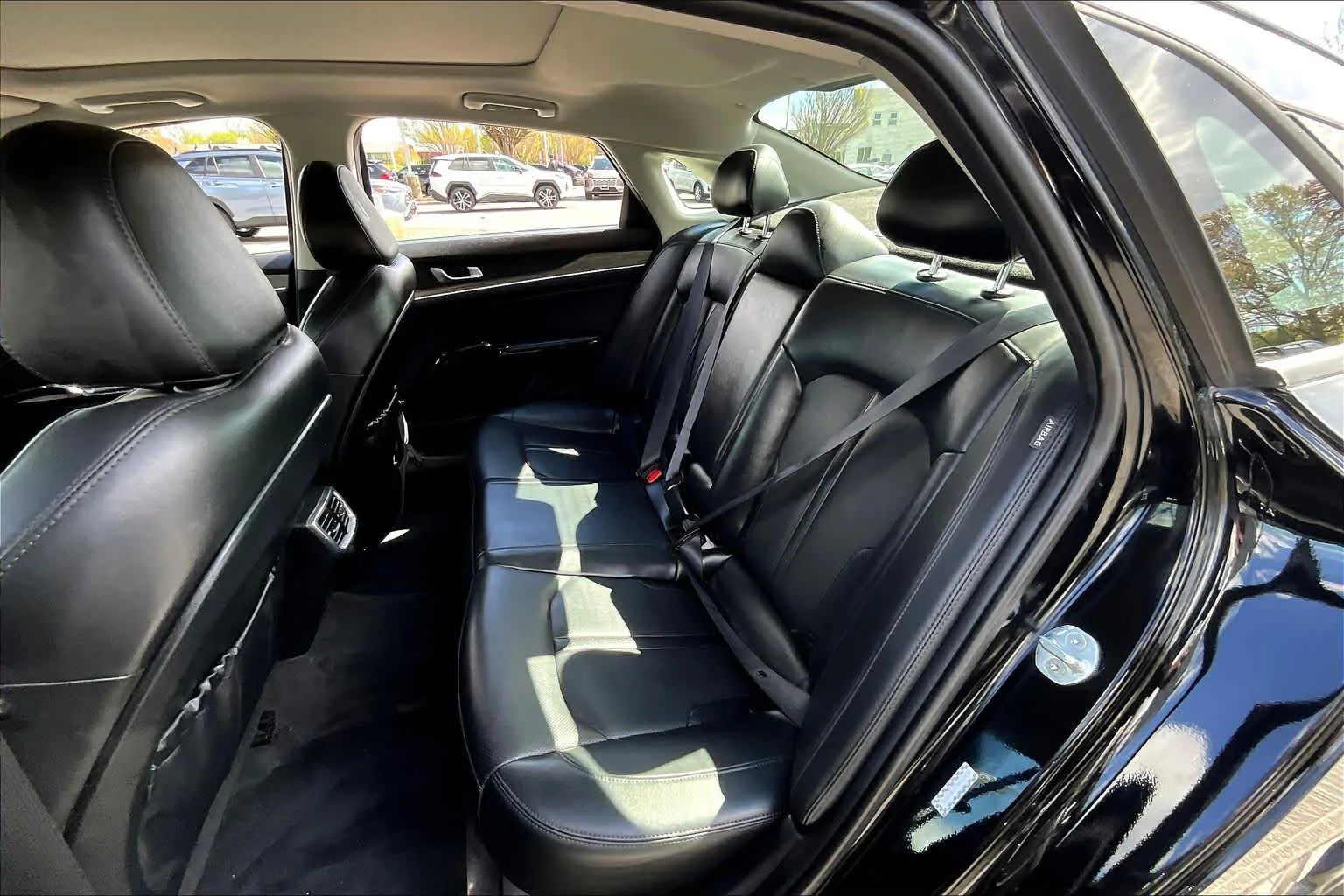 Used 2021 Ebony Black Kia EX image 35