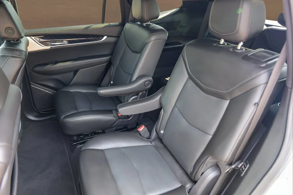 Used 2025 Silver Cadillac Premium Luxury image 26