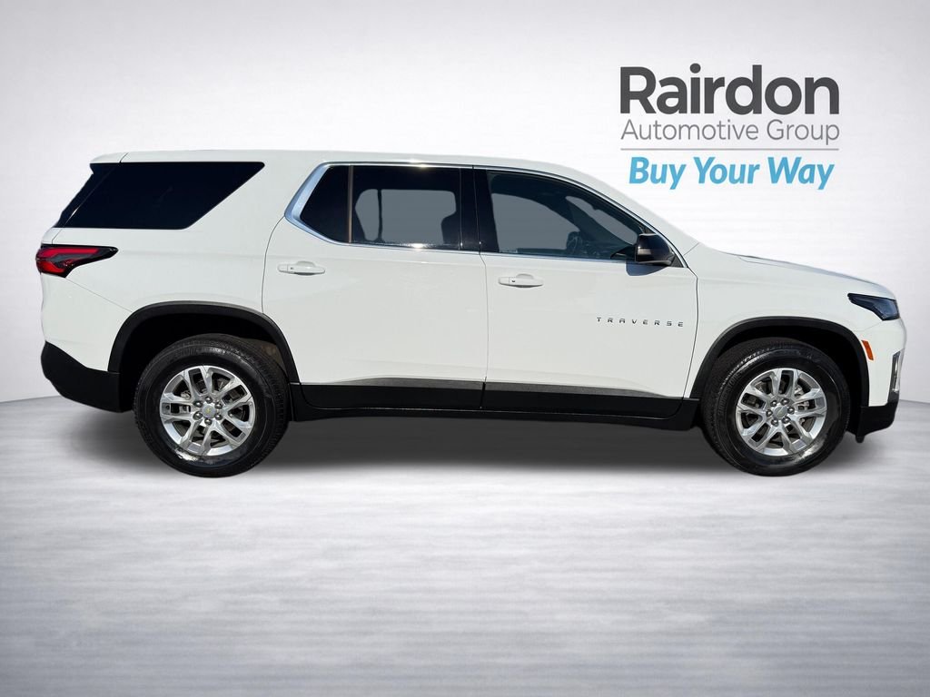Used 2022 White Chevrolet LS image 8
