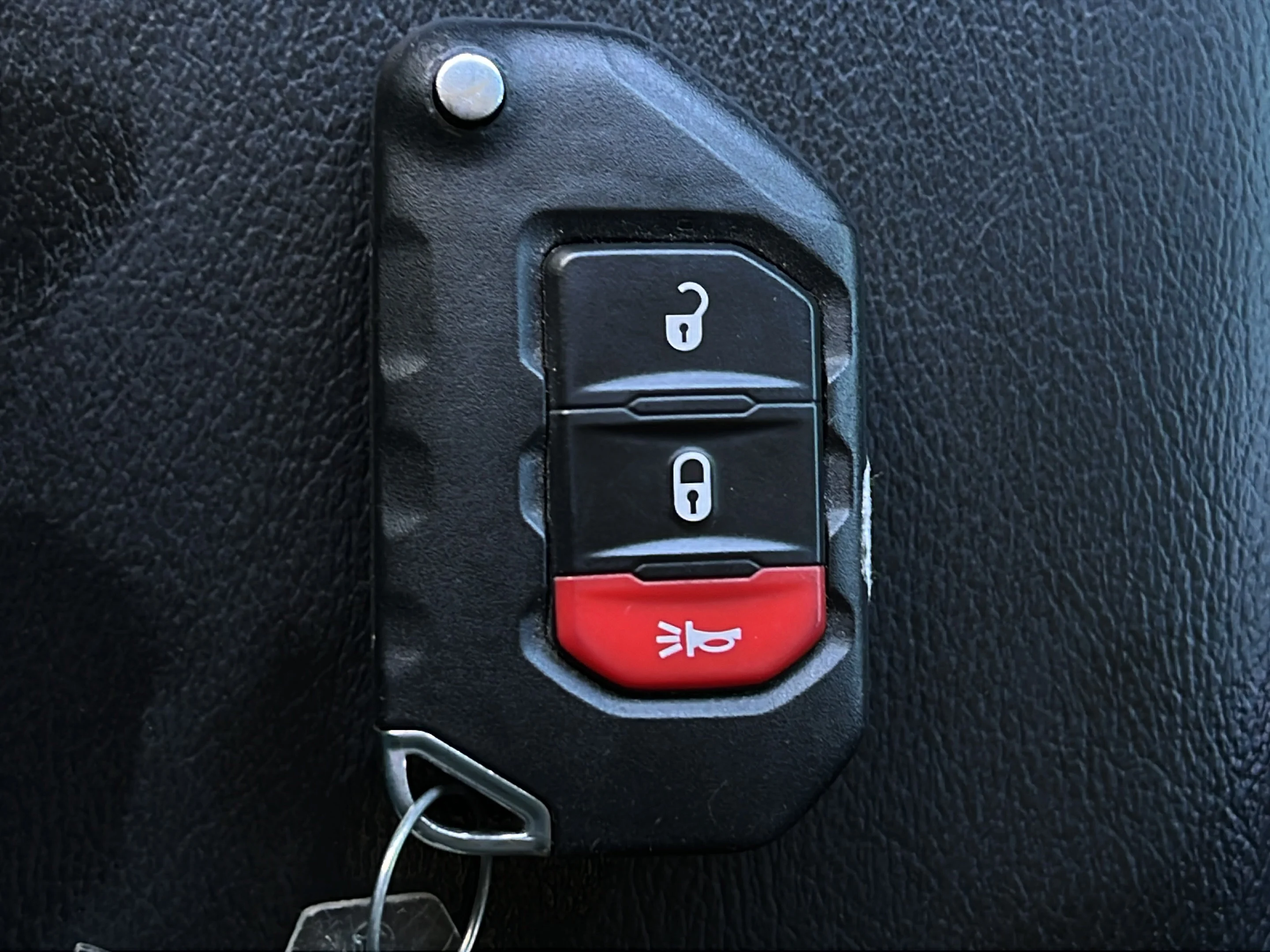 Used 2020 Granite Crystal Metallic Clearcoat Jeep Rubicon image 26