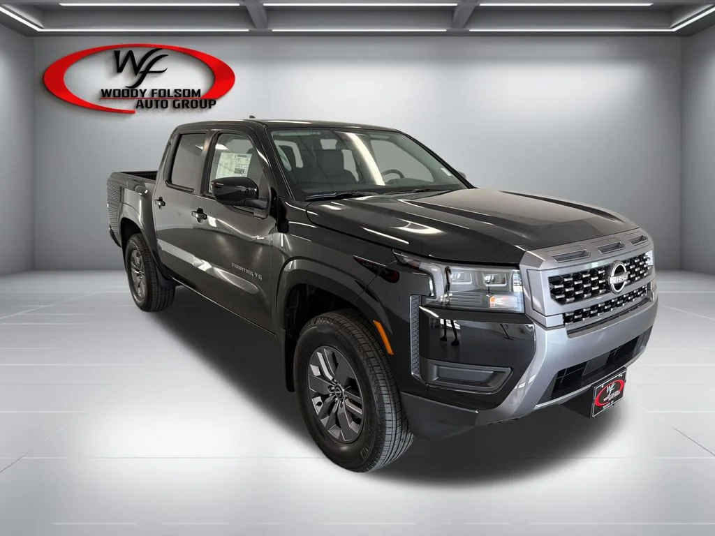 New 2027 Super Black Nissan Crew Cab SV image 3