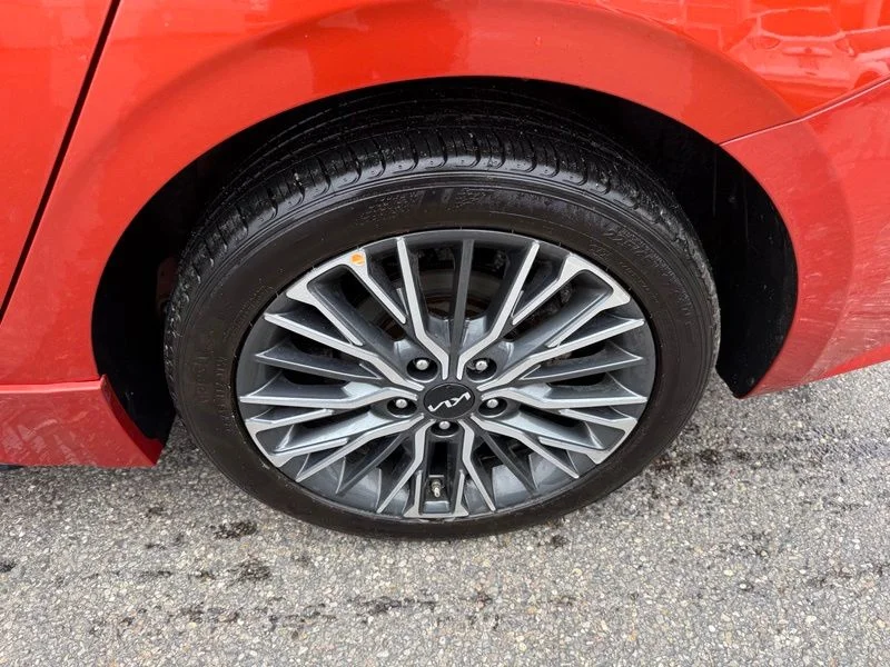 Used 2023 Red Kia GT-Line image 18