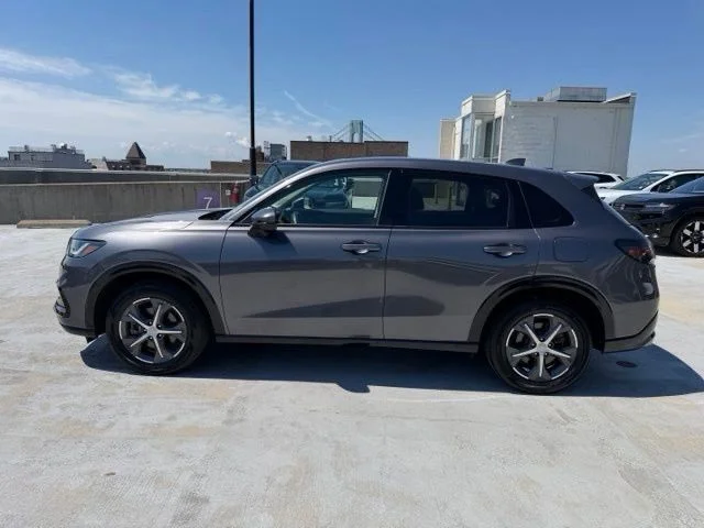 Used 2025 Gray Honda EX-L image 4