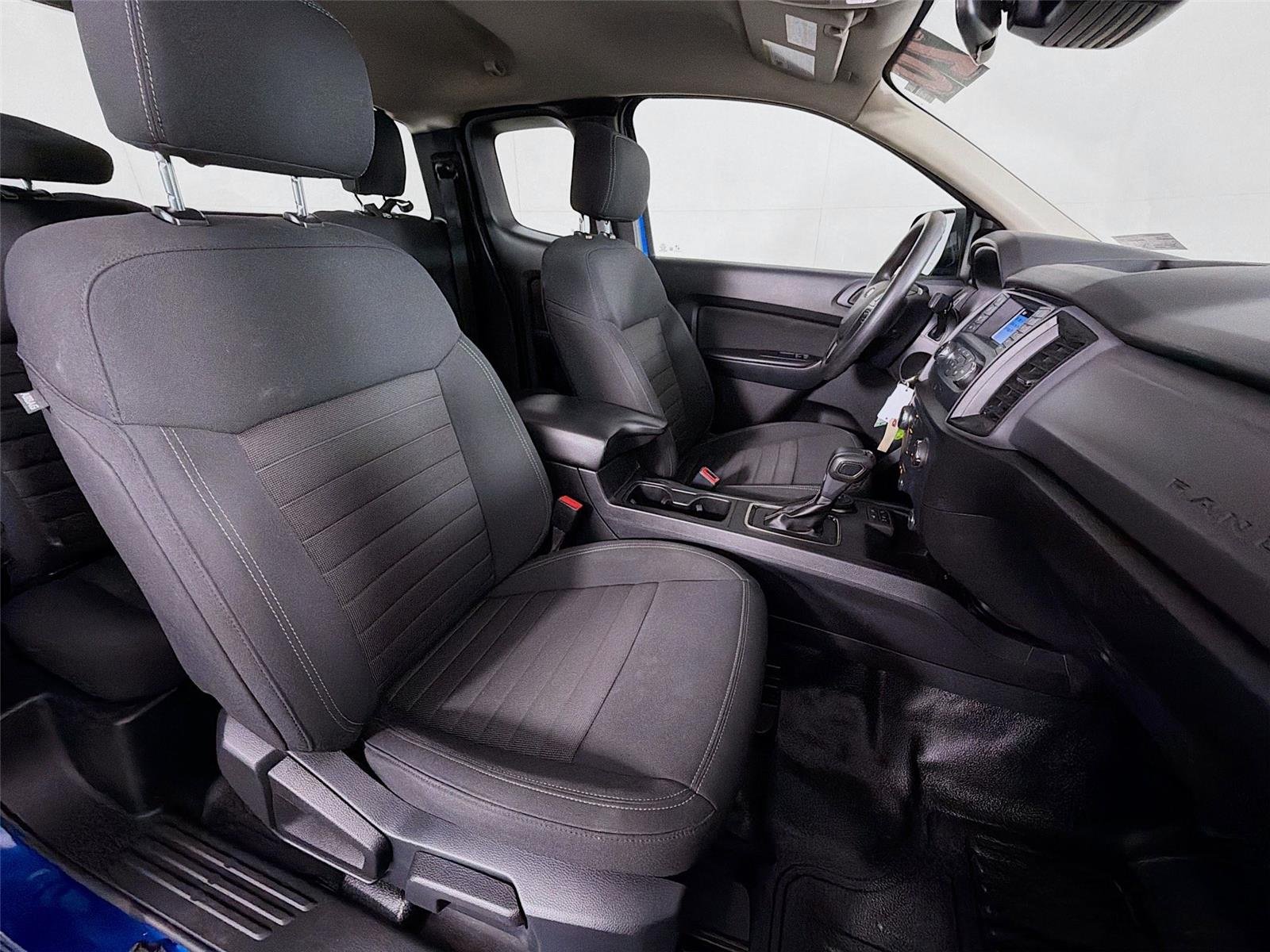Used 2020 Lightning Blue Ford XL image 28