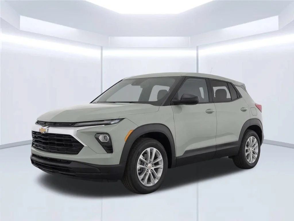 2026 Chevrolet Trailblazer LS - Photo 2