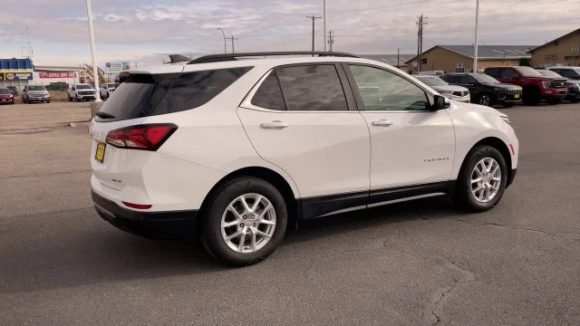 Used 2024 White Chevrolet LT image 8
