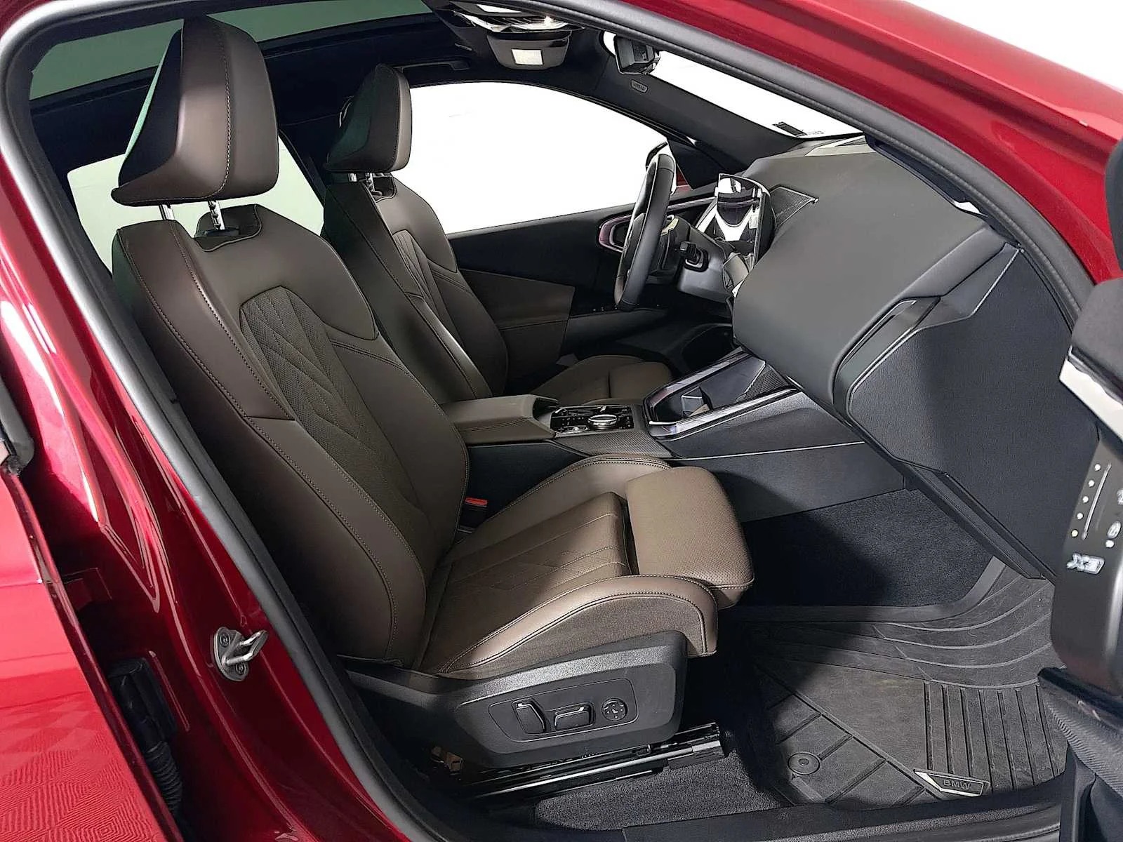 2025 BMW X3 30 - Photo 24