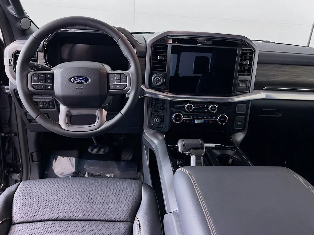 New 2026 Carbonized Gray Metallic Ford Lariat image 26