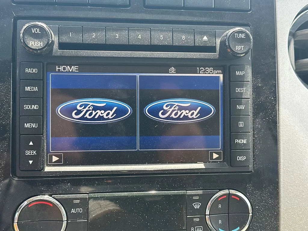 Used 2013 Gray Ford Limited image 29