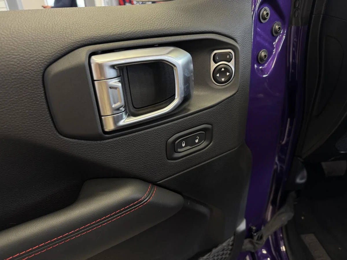 New 2026 reign (pht) Jeep Moab 392 4 Door 4x4 image 12