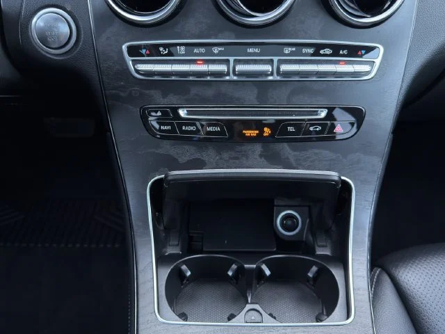 2019 Mercedes-Benz GLC GLC300 - Photo 20