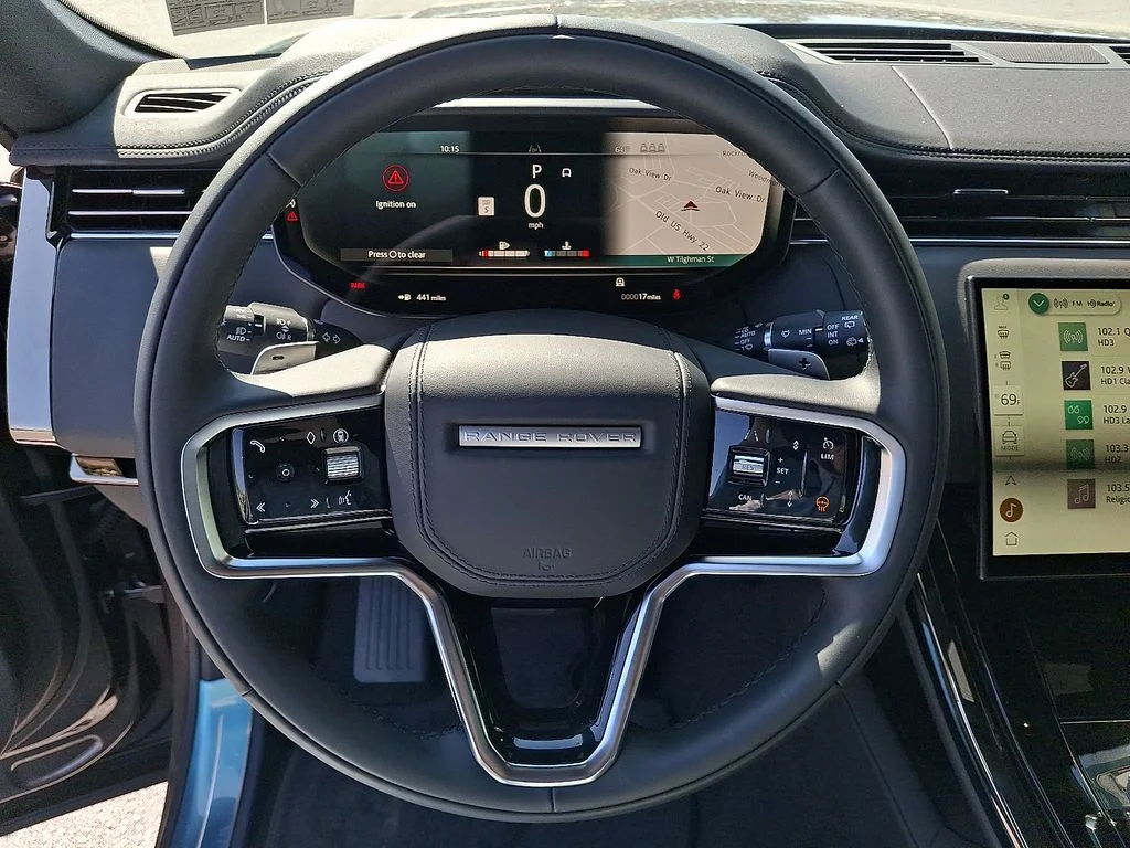 New 2026  Land Rover SE image 11