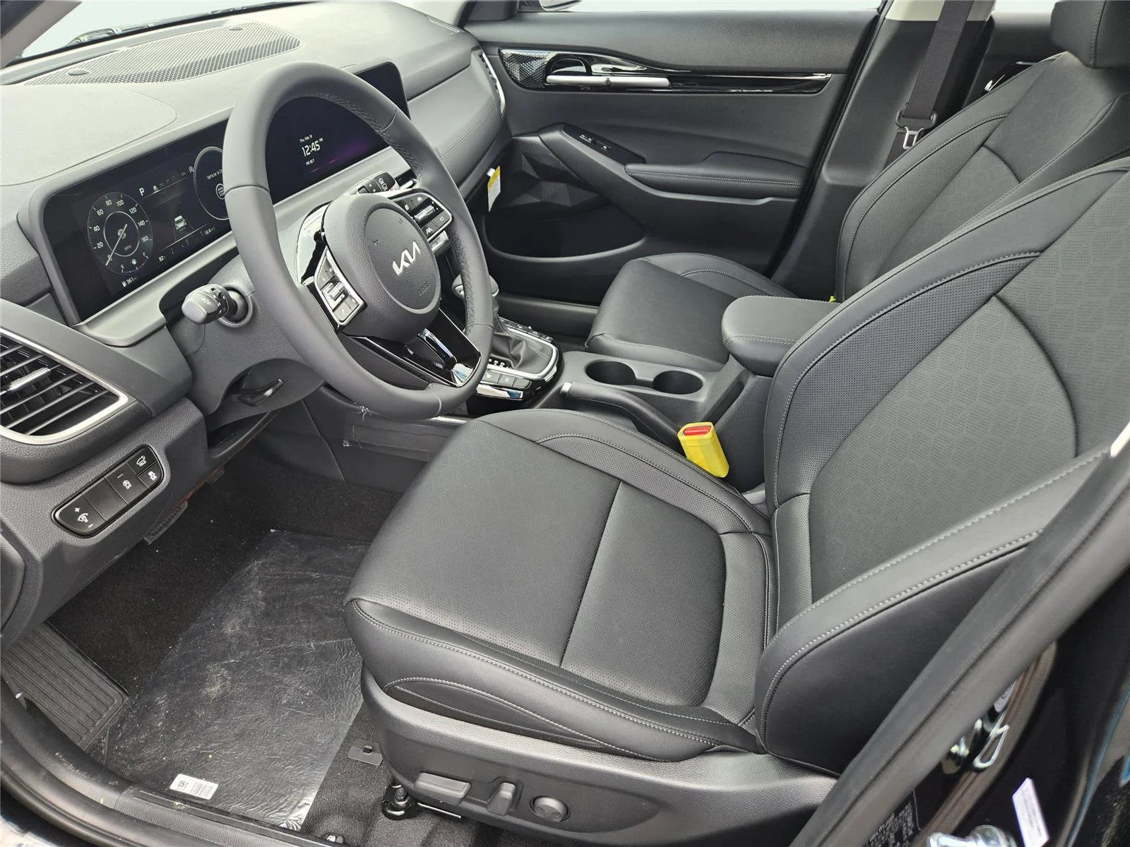 New 2026 Fusion Black Kia EX image 15