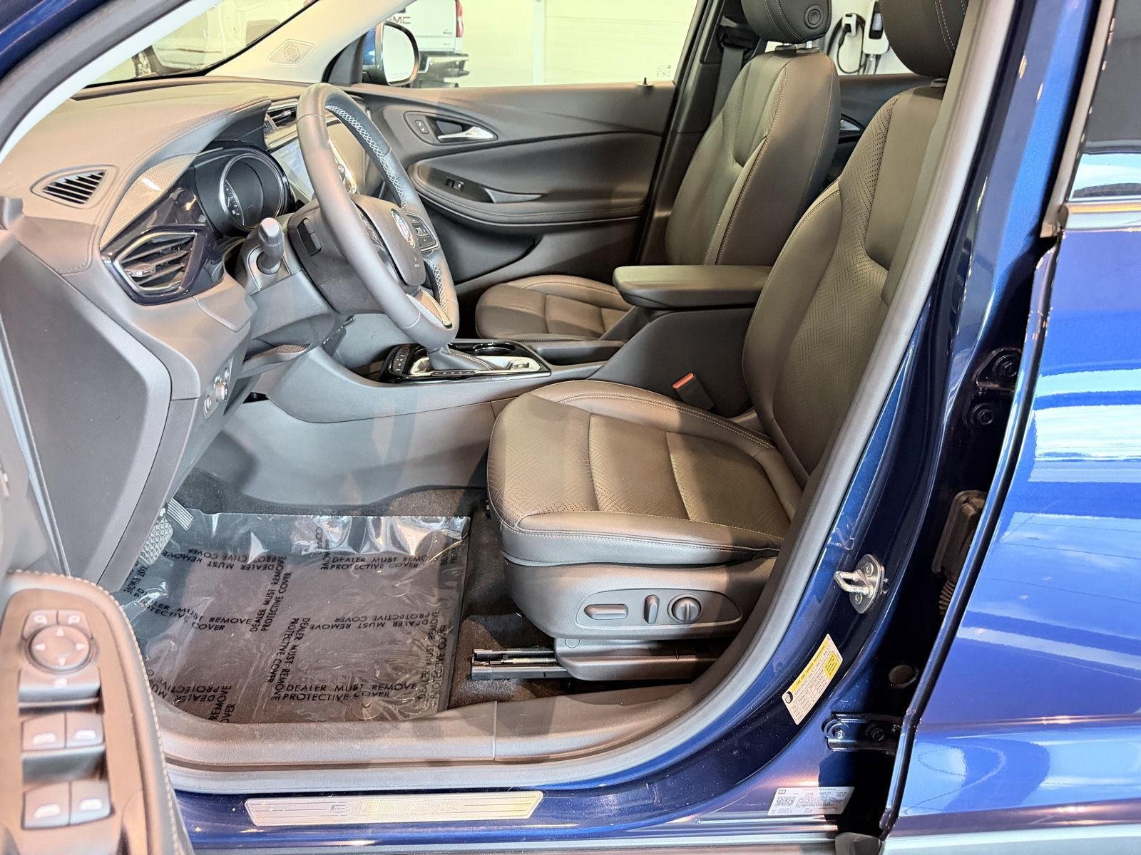 Used 2023 Sapphire Metallic Buick Essence image 35