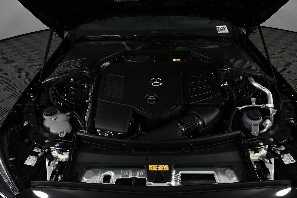 2026 Mercedes-Benz C-Class Sedan C 300 - Photo 32