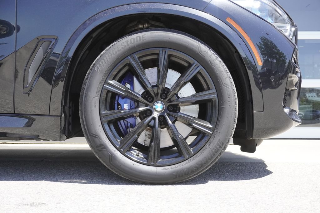 Used 2021 Black BMW xDrive45e image 33