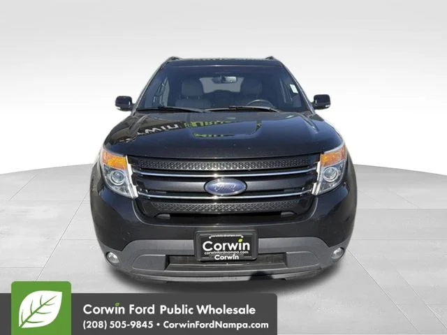 Used 2013 Black Ford Limited image 2