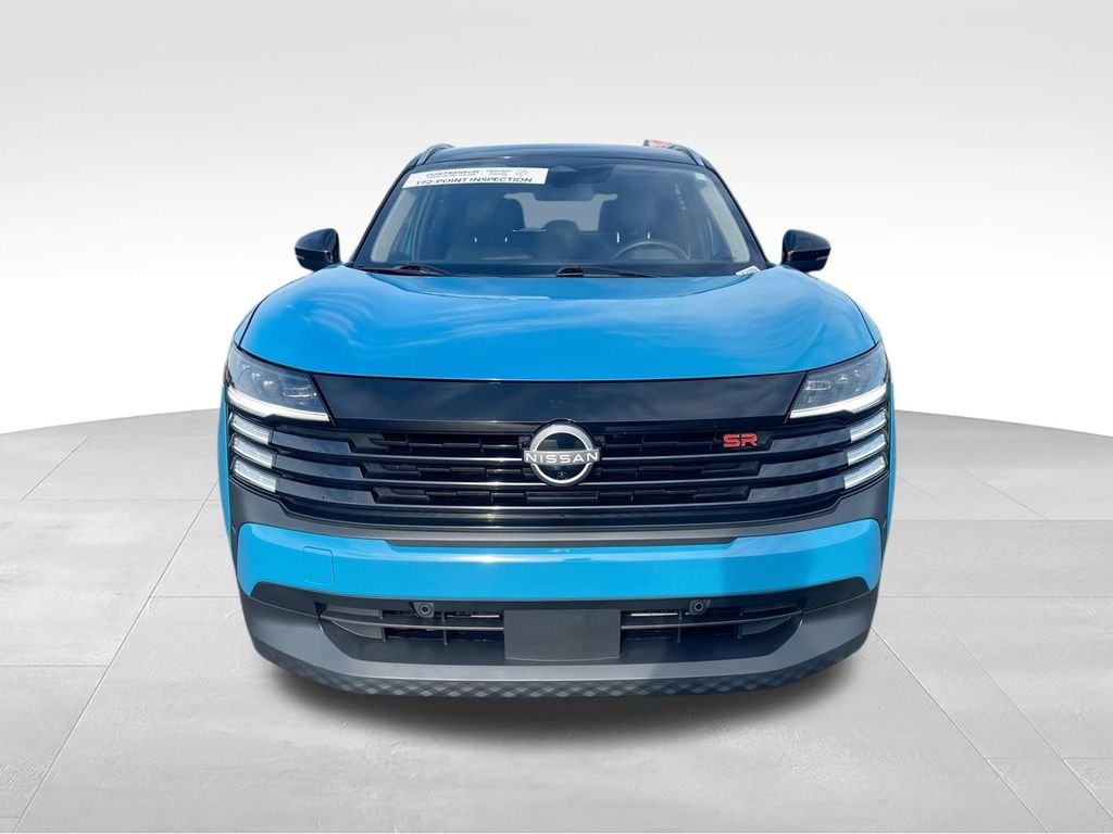 Used 2025 White Nissan SR image 3