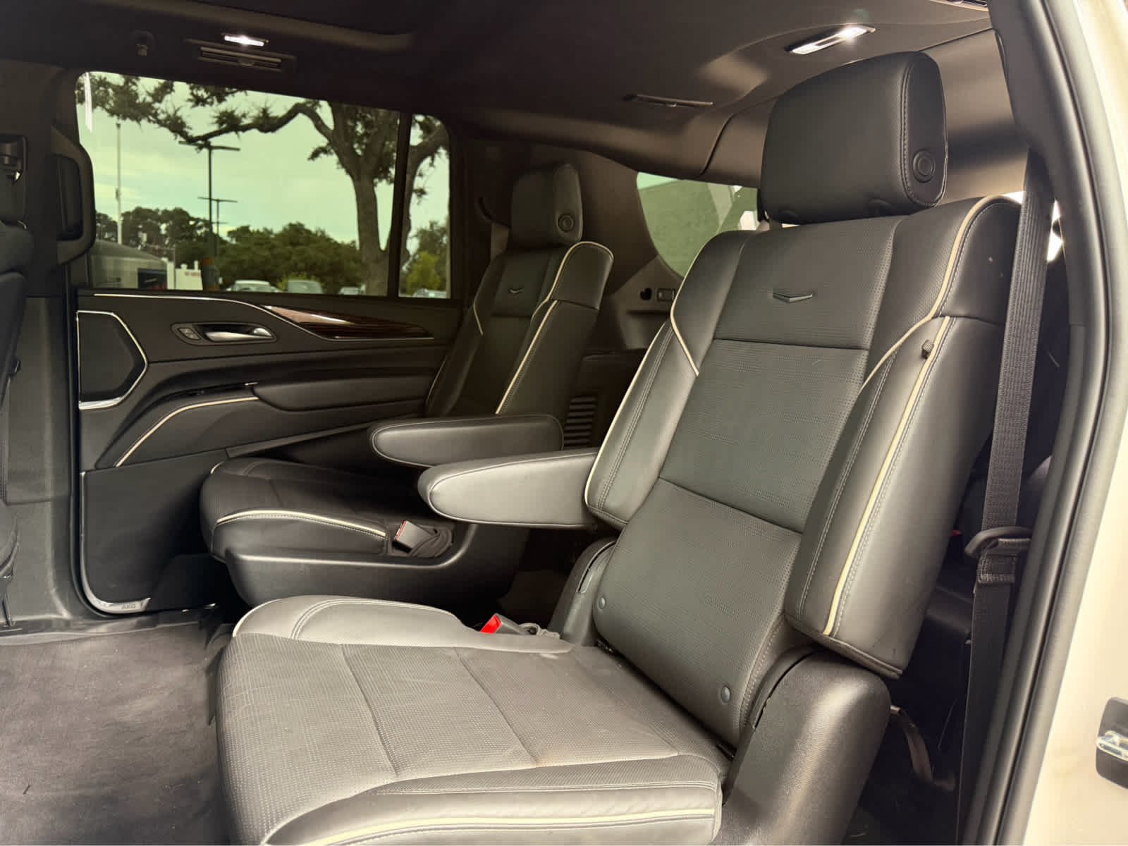 Used 2024 Crystal White Tricoat Cadillac 4WD Premium Luxury image 12