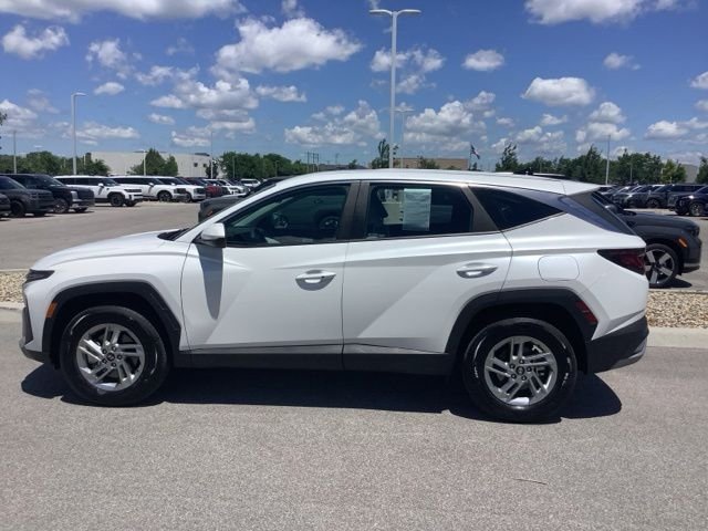 2025 Hyundai Tucson SE - Photo 8