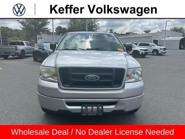 Used 2007  Ford XL image 8