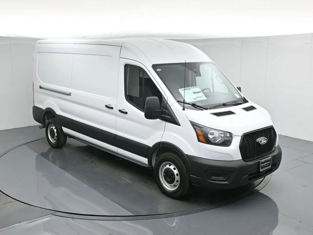 New 2026 White Ford Base image 34