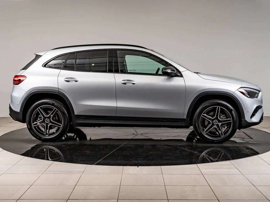 New 2026 Cirrus Silver Metallic Mercedes-Benz GLA 250 image 11