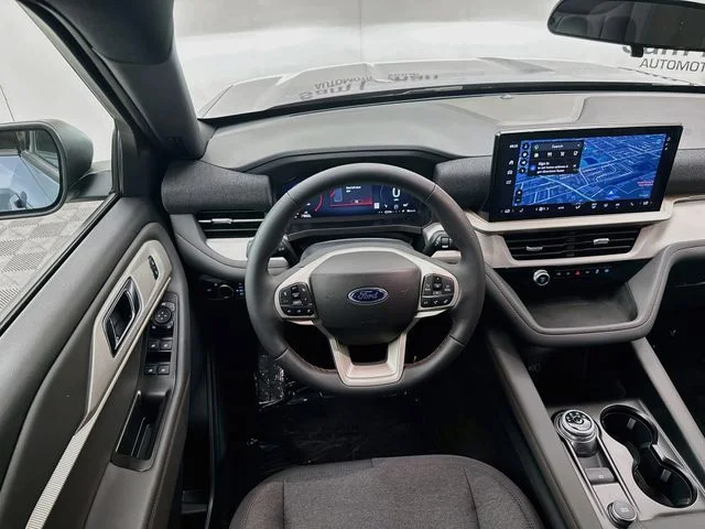 New 2027 Vapor Blue Metallic Ford Active image 22