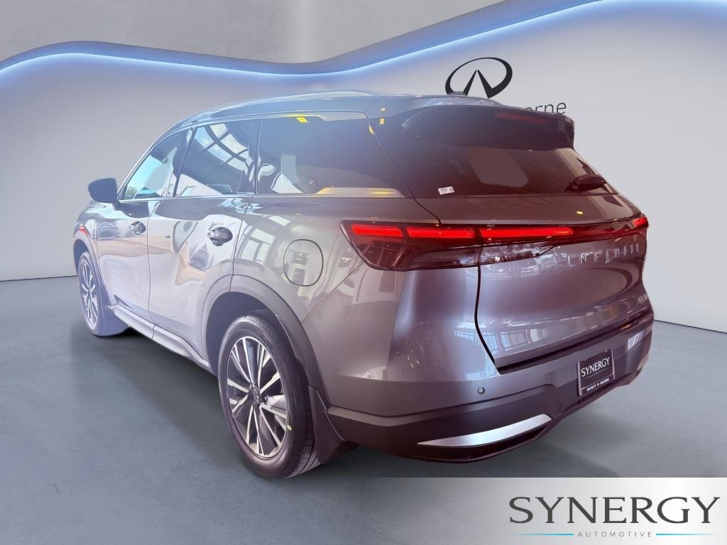 New 2027 Graphite Shadow INFINITI Luxe FWD image 7