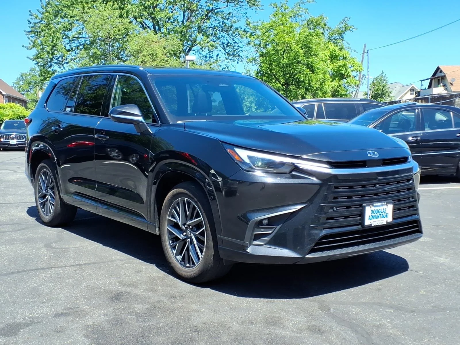 Used 2025 Black Lexus 350 Premium image 4