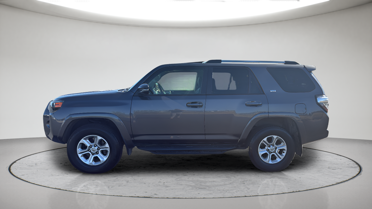 Used 2023 Gray Toyota SR5 Premium image 6
