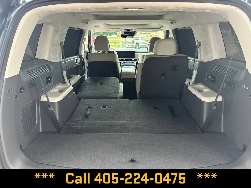 Used 2024 Black Hyundai Calligraphy image 41