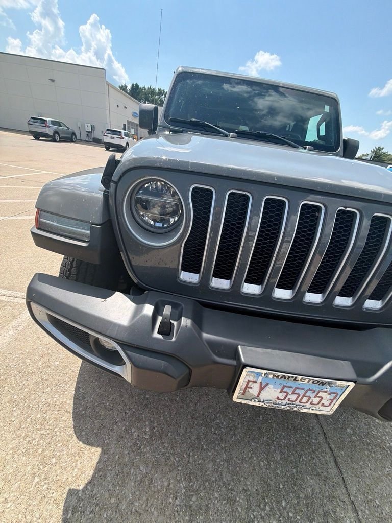 Used 2021 Sting-Gray Clearcoat Jeep Unlimited Sahara image 5