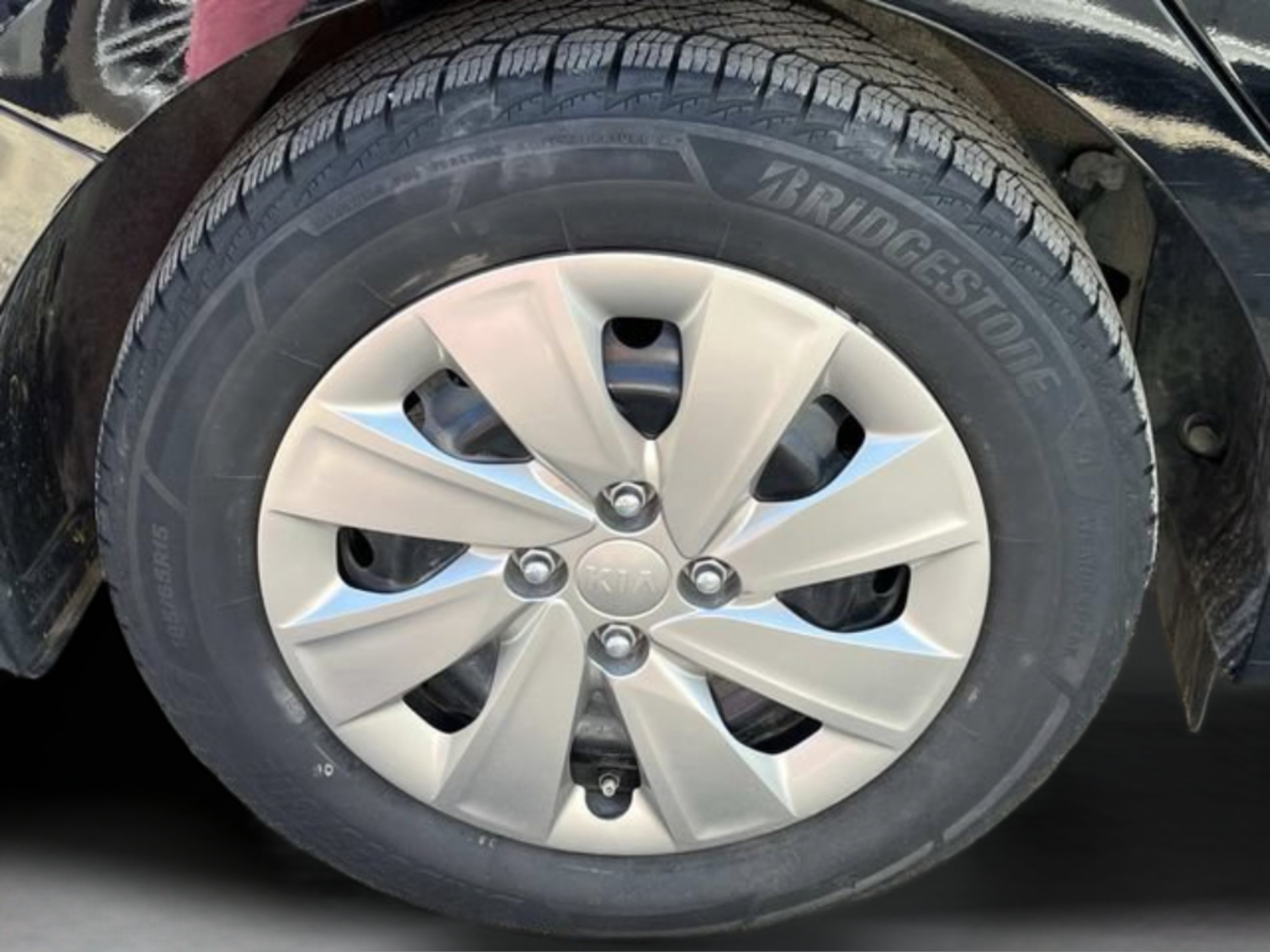 Used 2018 Aurora Black Kia LX image 34
