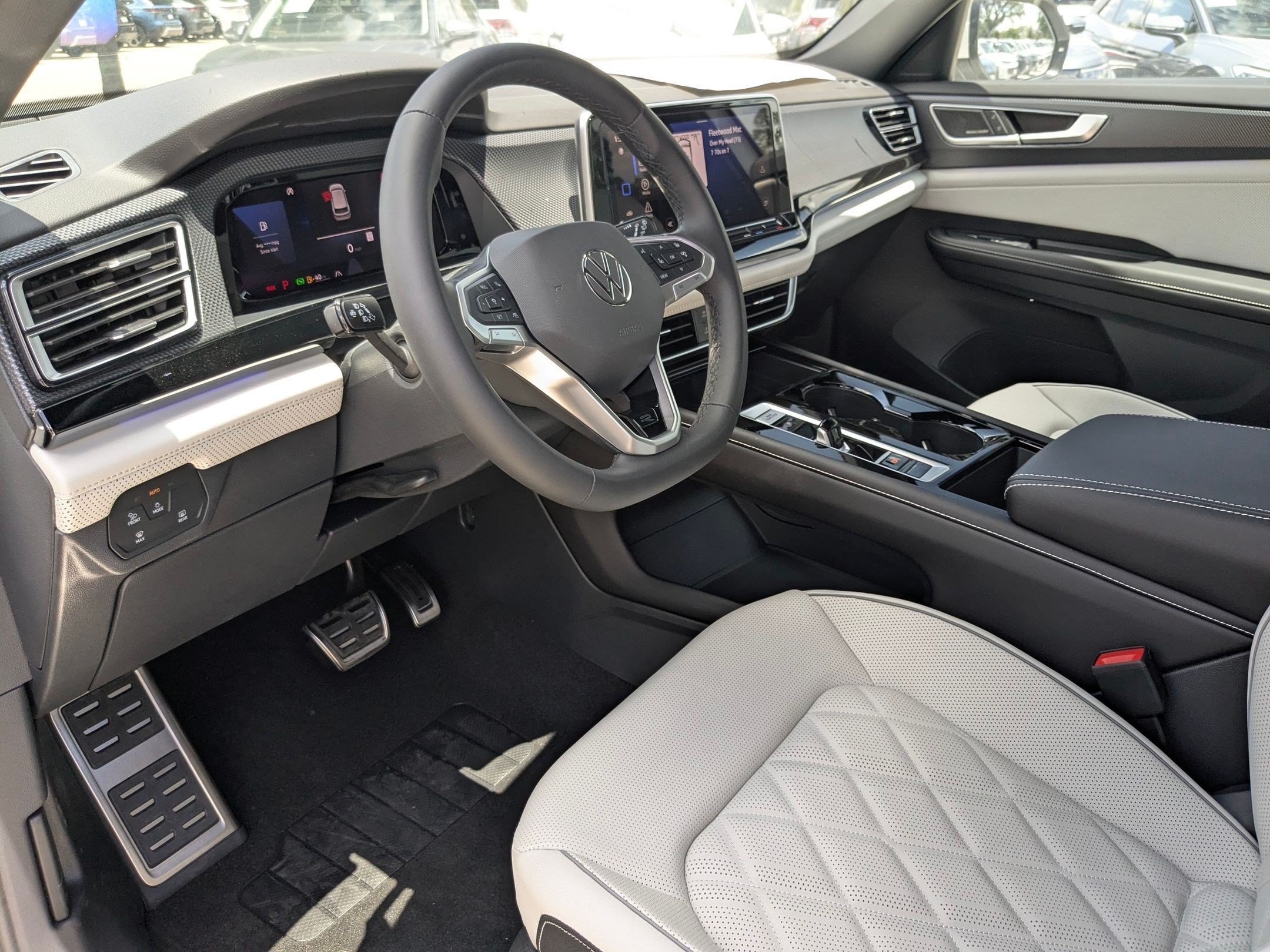 New 2026 White Volkswagen 2.0T SEL Premium R-Line image 6